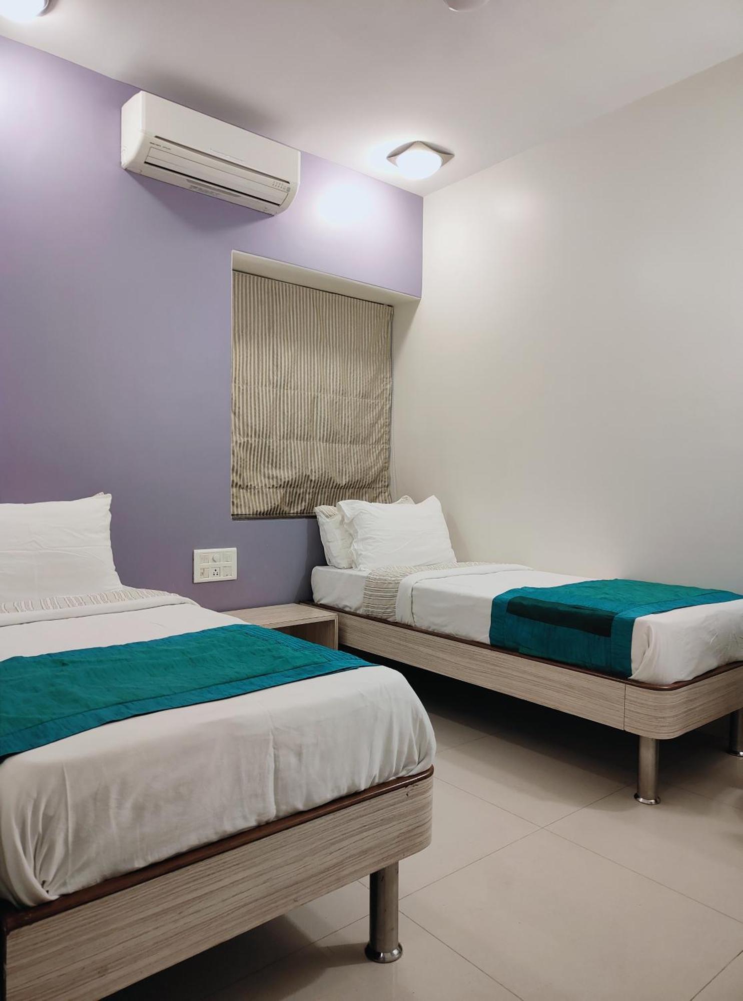 Apollo Guest House Mumbai Exterior photo